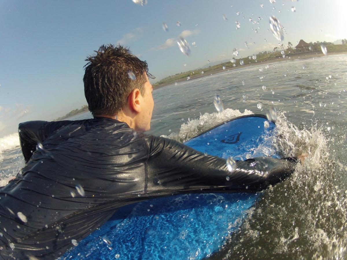 Jungle House - Surf & Stay Pulukan Esterno foto