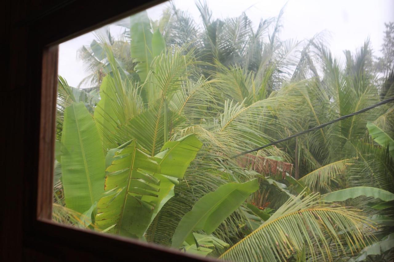 Jungle House - Surf & Stay Pulukan Esterno foto