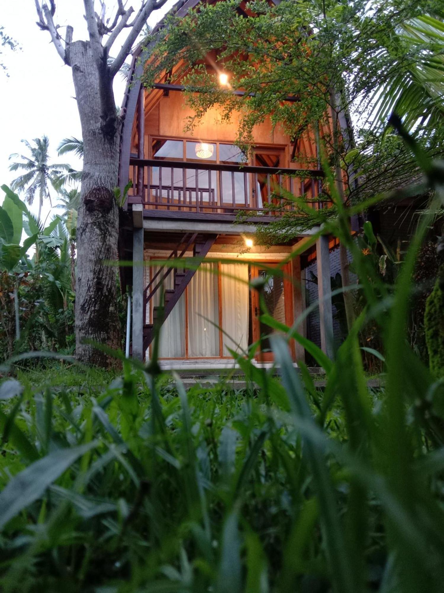 Jungle House - Surf & Stay Pulukan Esterno foto